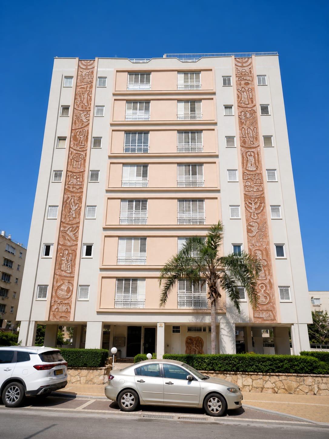 דירת 4 חדרים, 94 מ"ר, יהודה הלוי 26 נתניה במרכז העיר דרום