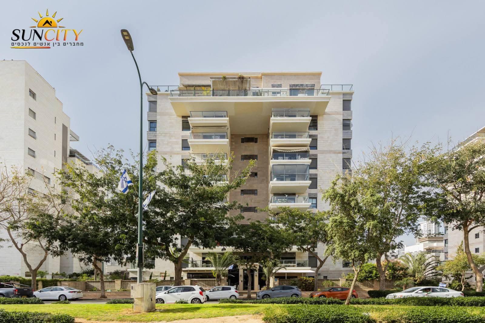דירת 5 חדרים, 166 מ"ר, שלום עליכם 15 נתניה באגמים